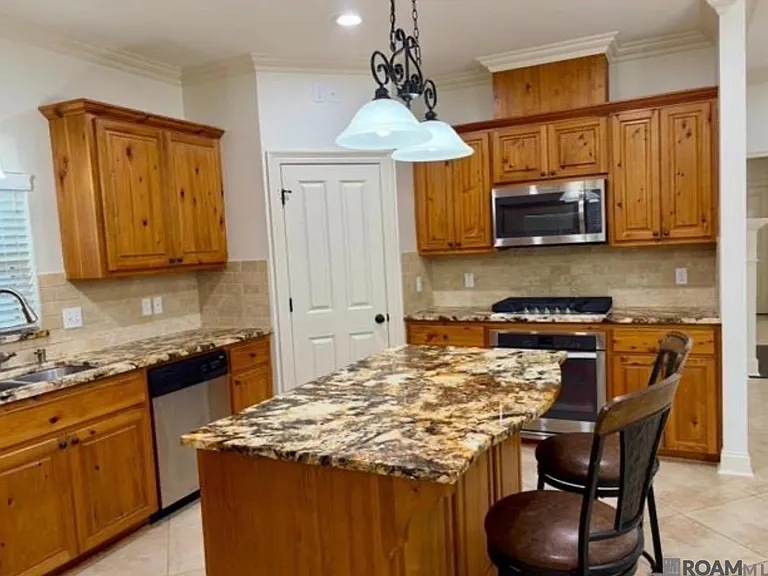 14542 Market North Dr — Photo 3
