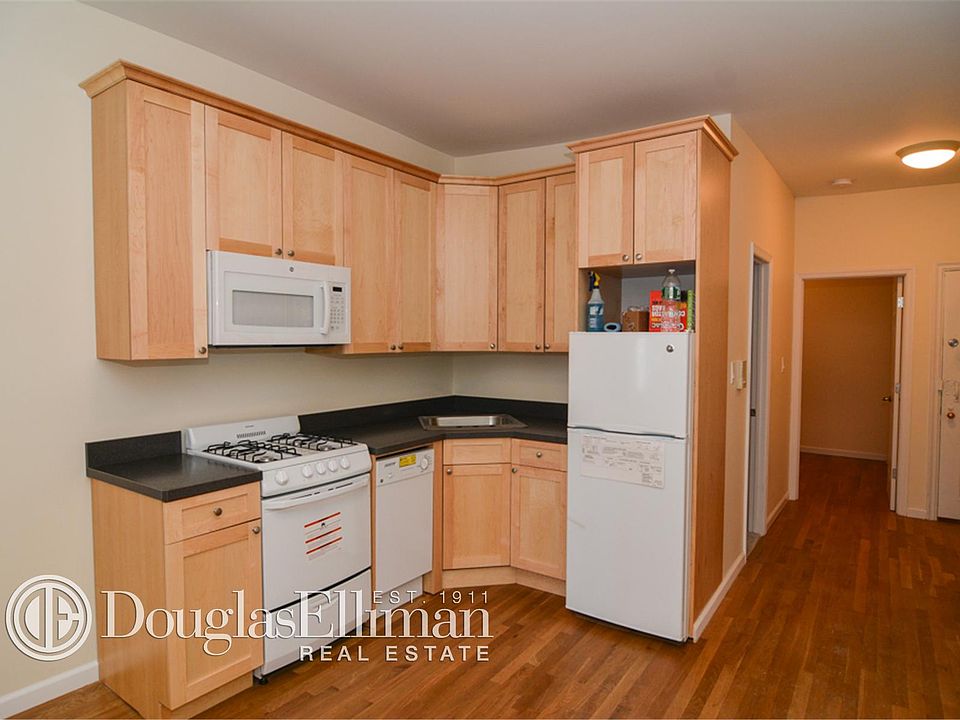 1st image of 117 E 89th St APT B2