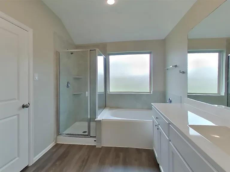 210 Pine Cavern Dr — Photo 10