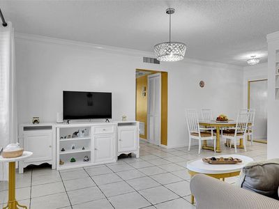 330 S Cypress Rd #610, Pompano Beach, FL, 33060