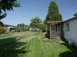 120 Andrew Dr, Cottage Grove, OR 97424