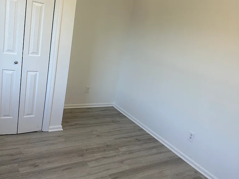 677 Hope St #2 — Photo 10