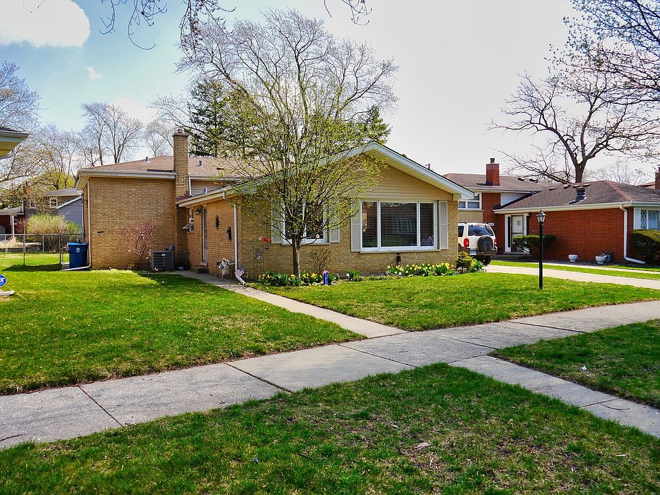 1st image of 10117 Parke Ave