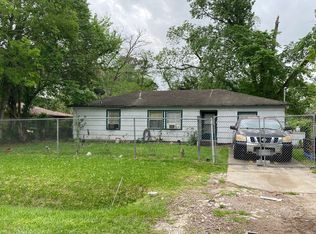 7926 Woodlyn Rd, Houston, TX 77028