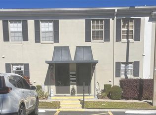 689 Lake Howard Dr NW APT 1E, Winter Haven, FL 33880