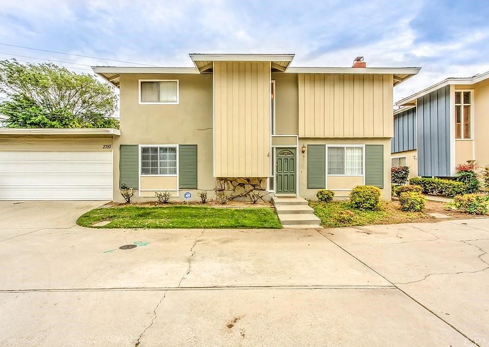 1st image of 2710 College Ln