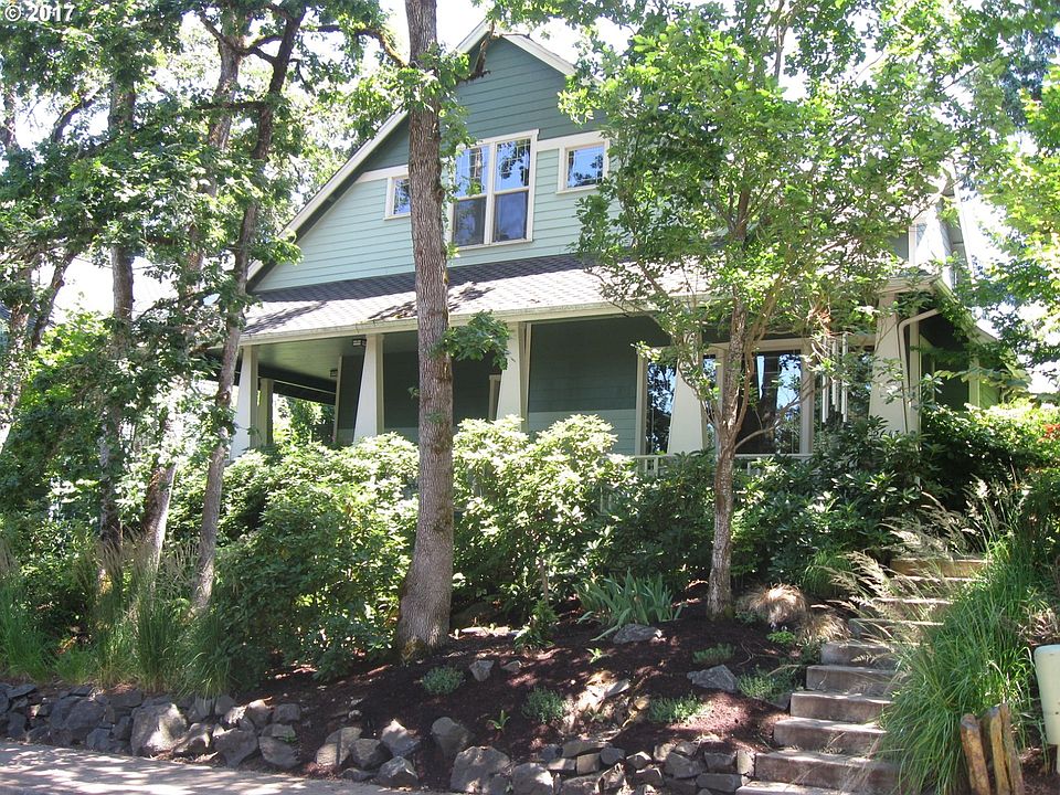 1st image of 2613 Laurel Hill Dr