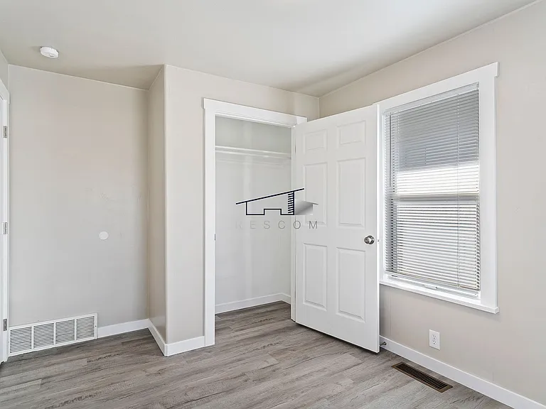 3480 Ogden Ave — Photo 14