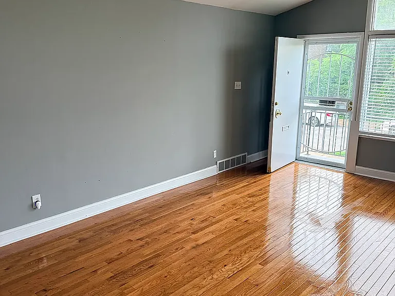 4720 Palm St — Photo 5