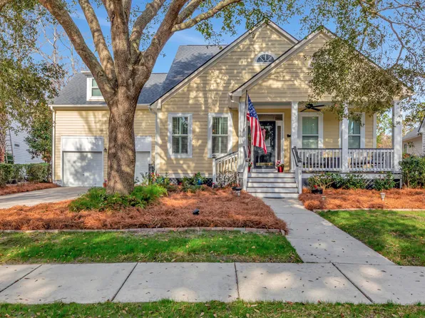 1075 Barfield St, Charleston, SC 29492