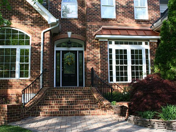 5th image of 5203 Linkshire Ln