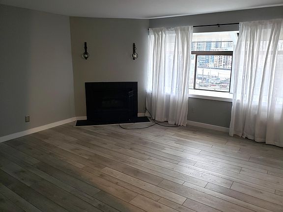 5th image of 150 Melrose Ave E APT 205
