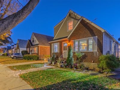 24612 86th Road, Bellerose, NY, 11426