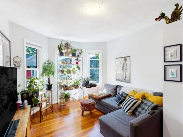 11 Partridge Ave, Somerville, MA