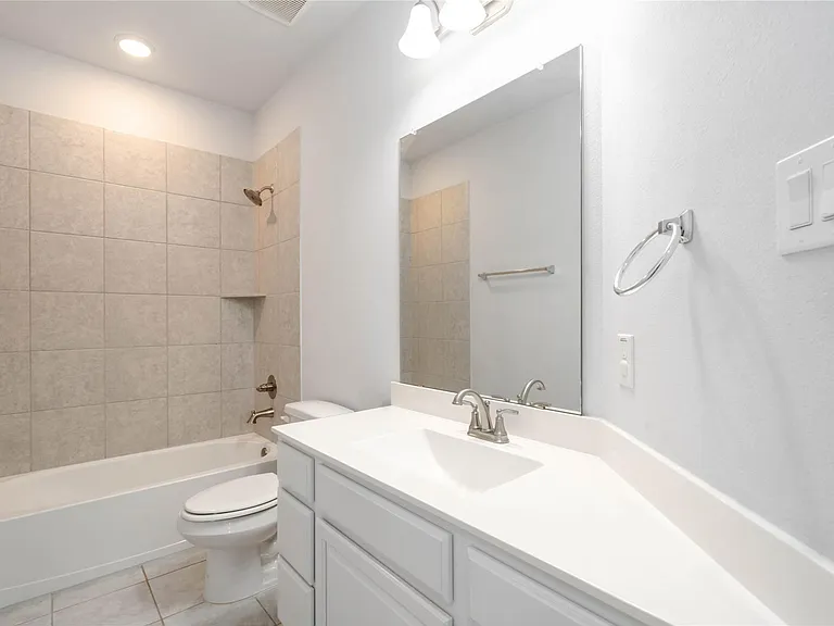 1303 Gardenia Dr — Photo 19