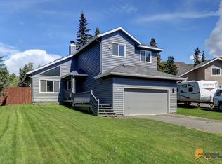 19121 Button Cir, Eagle River, AK 99577