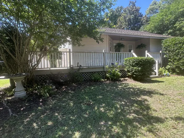2041 Woodland Shores Rd, Charleston, SC 29412