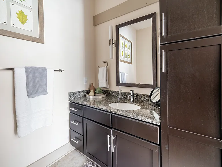 Marble Alley Lofts — Photo 36