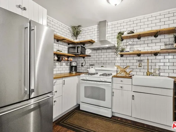 1414 W 54th St, Los Angeles, CA 90062