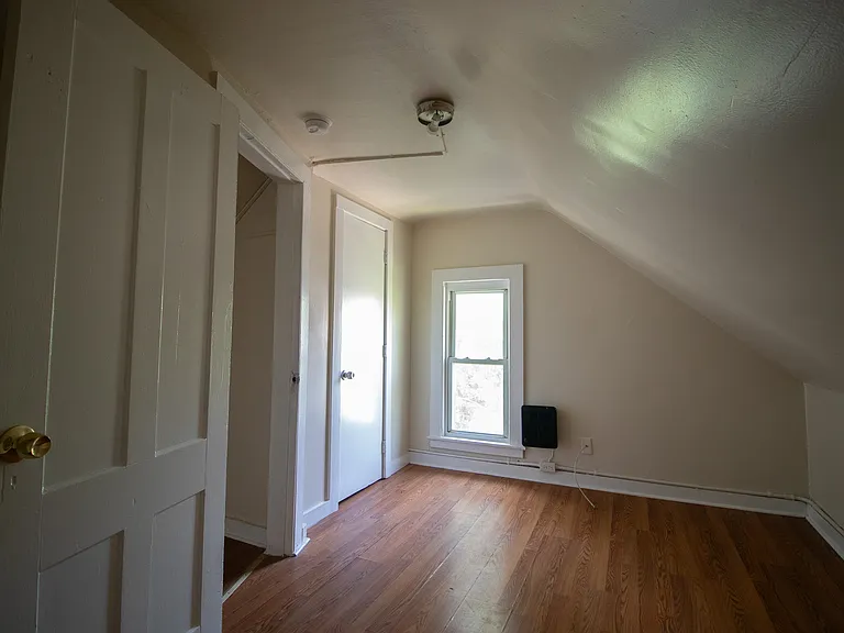 125 Shelton Ave #B2 — Photo 5