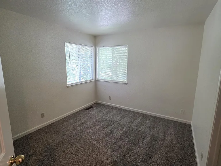 7508 Lighthouse Ln — Photo 22