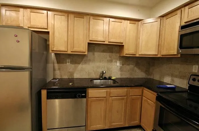 lots of cabinets!