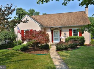 121 Oak Dr, Lansdale, PA 19446