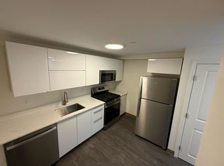 7 Darling St #4, Roxbury Crossing, MA 02120