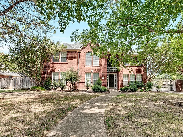 306 Canyon Lake Dr — Photo 6