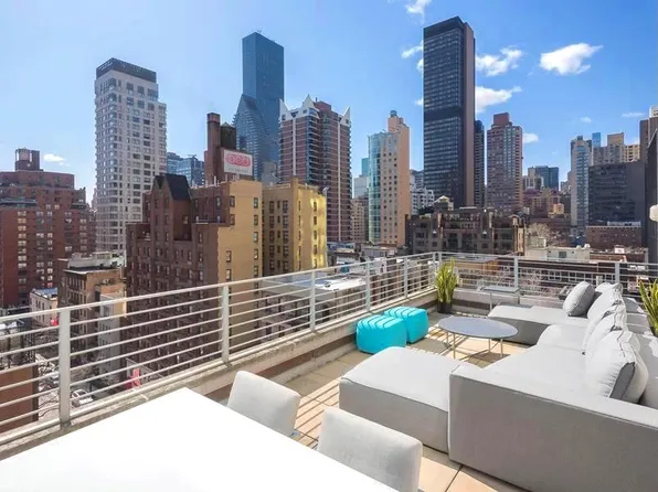 211 East 51st Street image 1 of 9