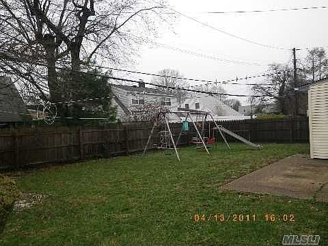 2nd image of 22 Furrow Ln