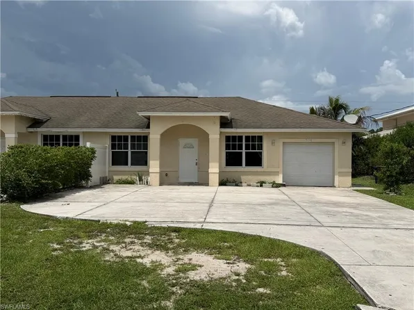 5118 24th St SW, Lehigh Acres, FL 33973
