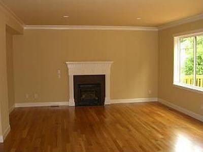 3rd image of 10745 19th Ave NE