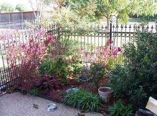 1703 Blackburn Rd, Sachse, TX 75048