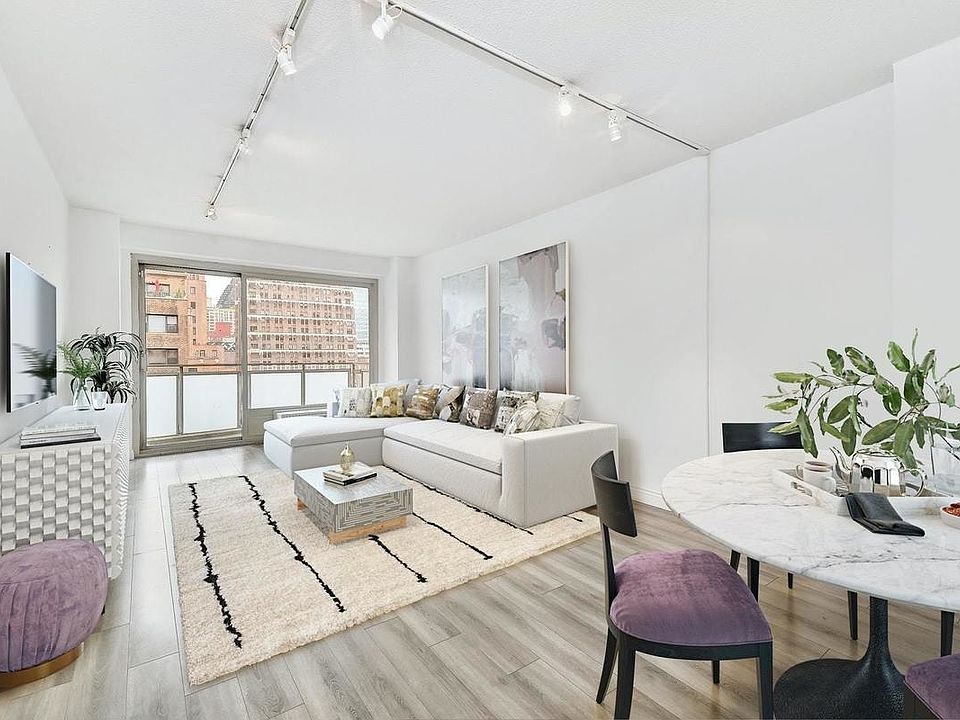 1st image of 300 E 40th St APT 20W