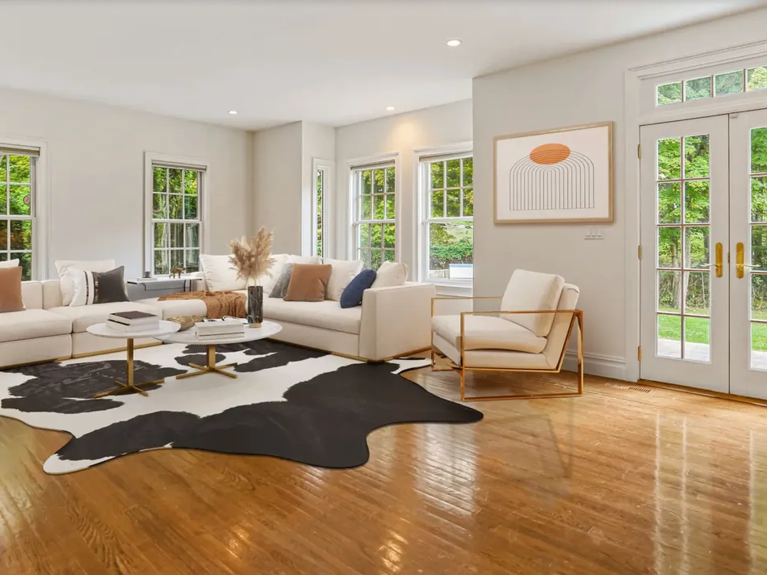 5 bed, 5900 sqft, $1,850 — Photo 3