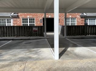 1015 Holly Dr APT 804, Gainesville, GA