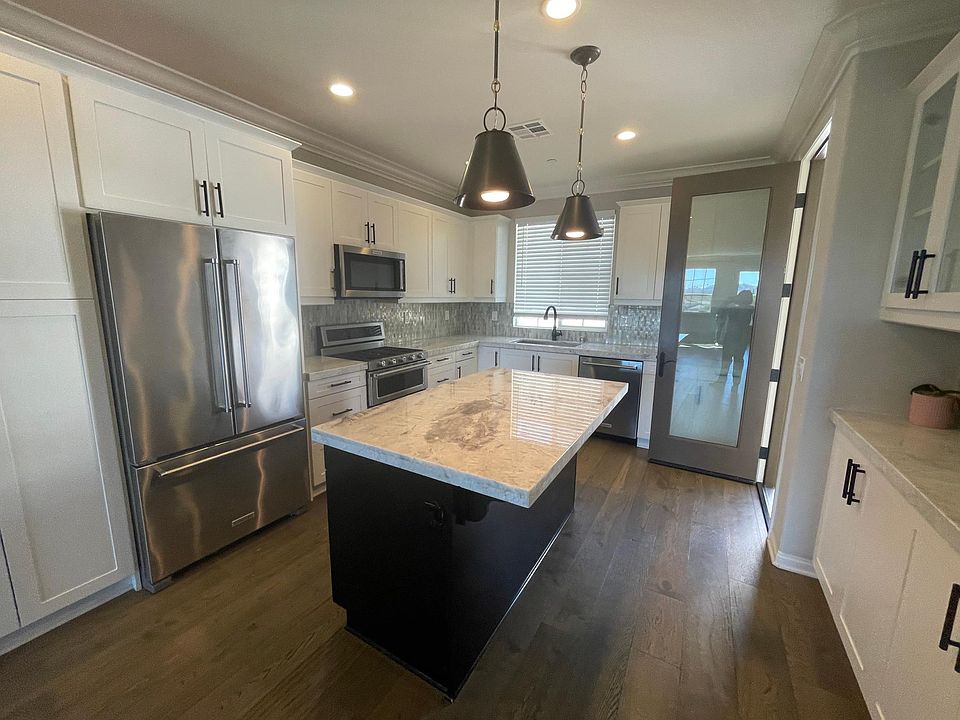 1st image of 16473 Veridian Cir