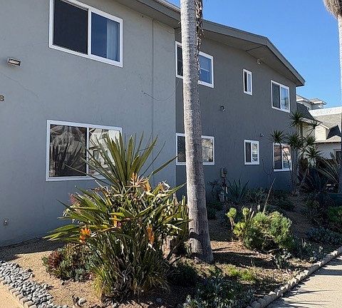 2nd image of 3828 3rd Ave APT 4