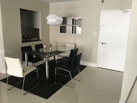 2nd image of 5161 Avenue