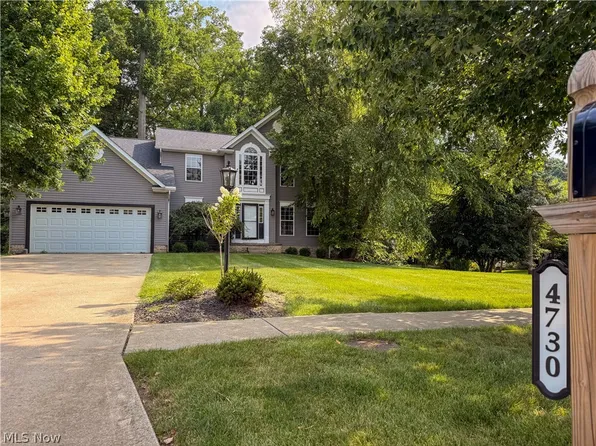 4730 Squire Dr, Northfield, OH 44067