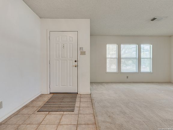 4th image of 2150 INDIAN MEADOWS DR
