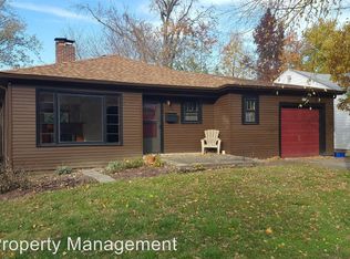 1104 W Walkup Ave, Carbondale, IL 62901