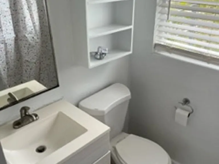 10230 SE Federal Hwy — Photo 7