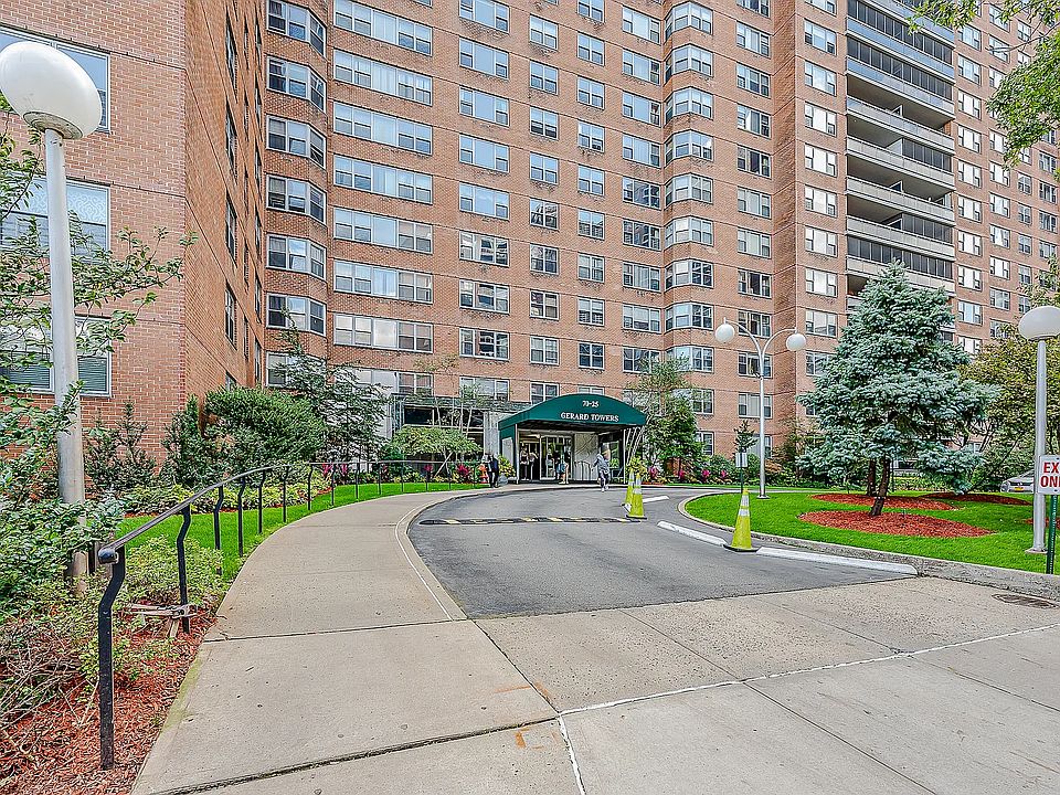 1st image of 70-25 Yellowstone Blvd #17D