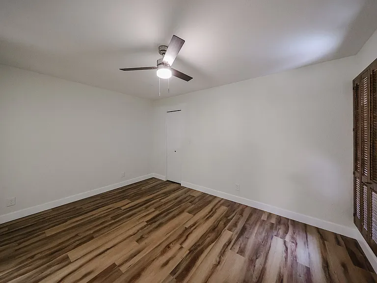 238 W Maya Dr — Photo 13
