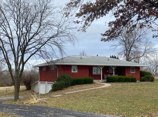 1102 E Stapleton St, Albany, MO 64402