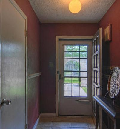 3rd image of 4421 Haverhill Ln