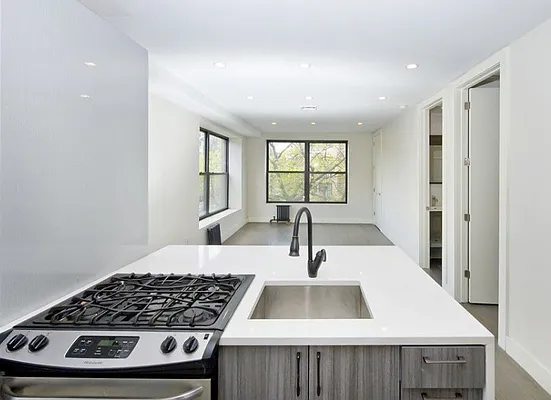 Rented by United Group | media 29