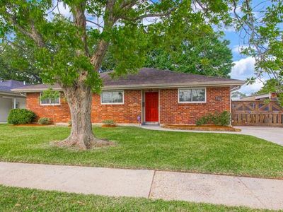 704 Green Acres Rd, Metairie, LA, 70003